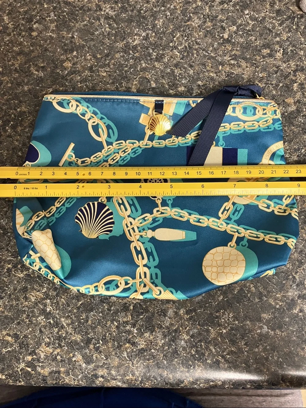 3/$15 ❤️ nwot zippered makeup bag